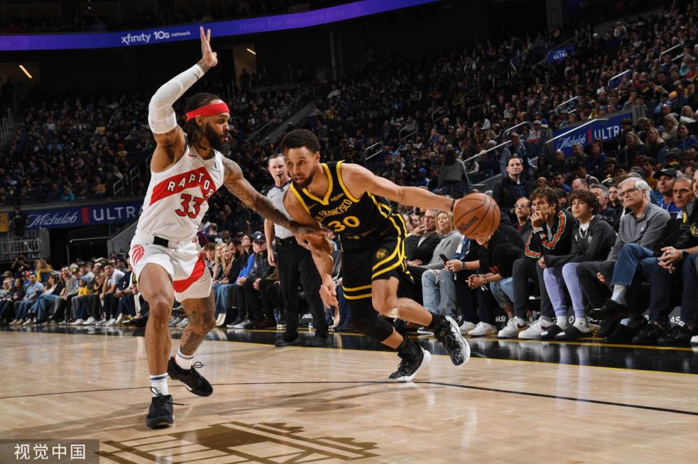 转会后的首 转会后的首